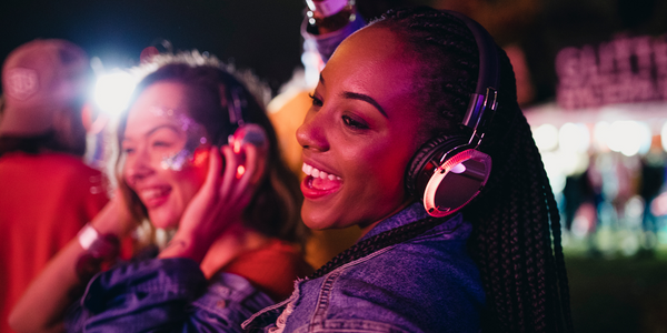 Throw Your Own Silent Disco With the Help Of OneDayOnly